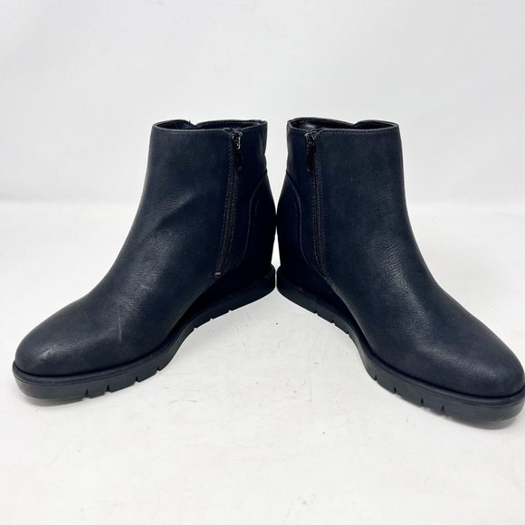 Lifestride Swift Womens‎ Black Wedge Boots Zip Closure Faux Leather Size 6.5 - Picture 5 of 10